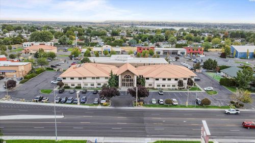 201b-8836 W Gage Blvd, Kennewick, WA, 99336 | Card Image