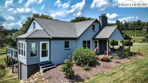 1046 J E Gentry Rd, Crumpler, NC, 28617-9434 | Card Image