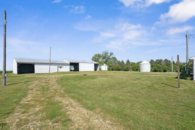 1827 N Pilot Grove Rd, Home with 4 bedrooms, 1 bathrooms and null parking in Dunkerton IA | Image 4