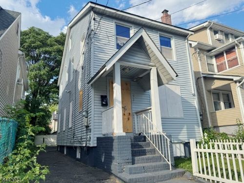52 Olympic Ter, Irvington, NJ, 07111-1115 | Card Image
