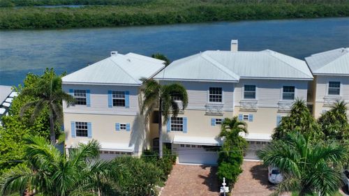 2-9203 Midnight Pass Rd, SARASOTA, FL, 34242-2921 | Card Image