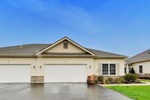 b-927 Camden St, McHenry, IL, 60050-2466 | Card Image