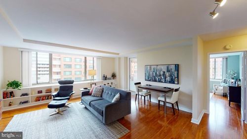 apt-731-1111 Arlington Blvd, ARLINGTON, VA, 22209-3234 | Card Image