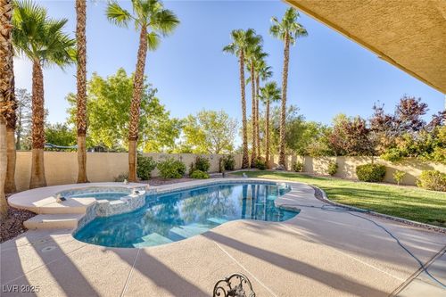 1002 Prestige Meadows Pl, Henderson, NV, 89052-4931 | Card Image