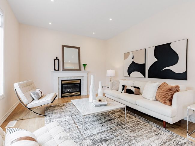15 Pinecrest St, House other with 3 bedrooms, 3 bathrooms and 2 parking in Markham ON | Image 17