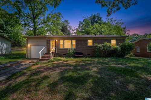 311 Lester Ave, Oxford, AL, 36203-1822 | Card Image