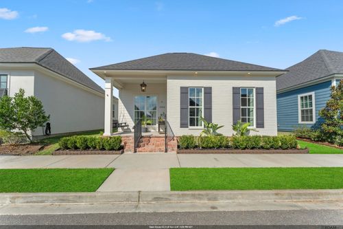 4926 Pembrooke Ave, Gonzales, LA, 70737-8630 | Card Image