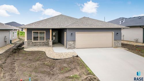 2408 E Brek St, Brandon, SD, 57005-6731 | Card Image