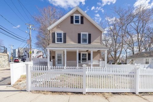 32 Jewett St, Boston, MA, 02131-3117 | Card Image