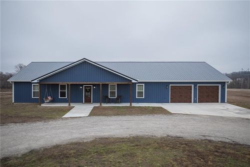 27421 E Blue Mills Rd, Sibley, MO, 64088-9534 | Card Image