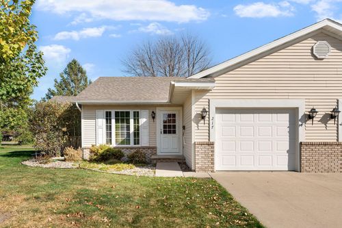 217 11th Avenue Ct Ne, Waseca, MN, 56093-2499 | Card Image