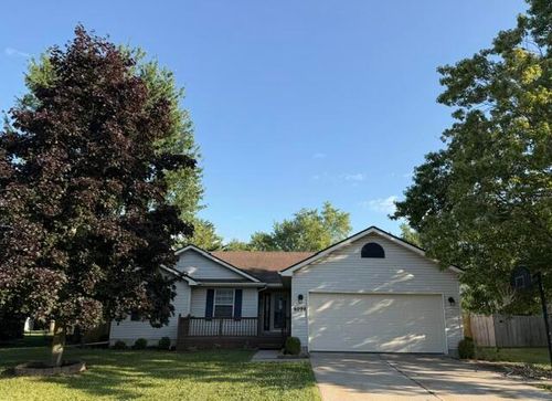 6098 Hedgerow Cir, Grand Blanc, MI, 48439-9788 | Card Image