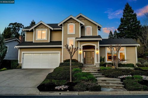 12 Paddock Ct, Pleasant Hill, CA, 94523-1613 | Card Image