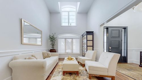 392 Woodgate Pines Dr, Kleinburg, ON, L4H3X4 | Card Image