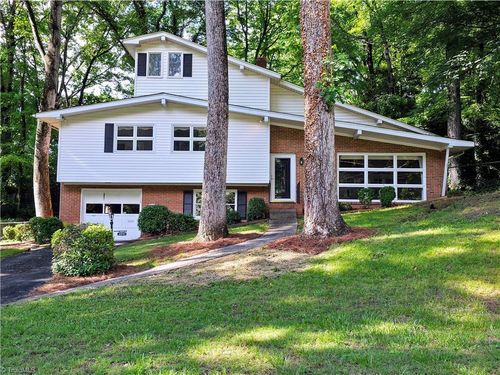 2841 Wesleyan Ln, Winston-Salem, NC, 27106-5847 | Card Image