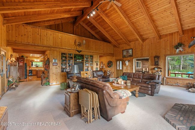 256 Pierce Dr, House other with 4 bedrooms, 3 bathrooms and null parking in Etna WY | Image 7