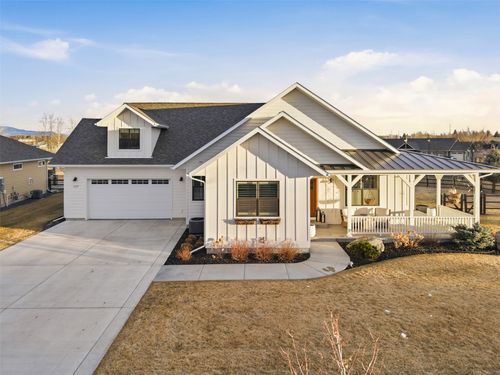 127 Nellie Ct, Manhattan, MT, 59741-2358 | Card Image