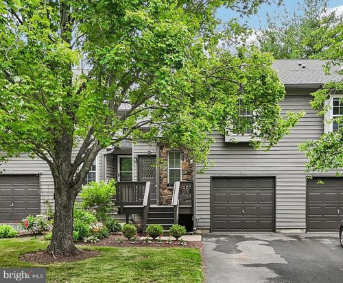 31 Chicopee Dr, Princeton, NJ, 08540 | Card Image