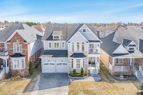 111 Latimer Ave, Angus, ON, L3W0N1 | Card Image