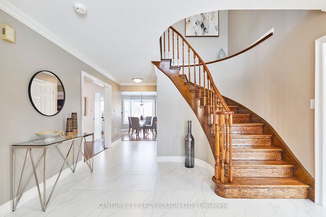 1945 Rosebank Rd, House other with 4 bedrooms, 3 bathrooms and 4 parking in Pickering ON | Image 4