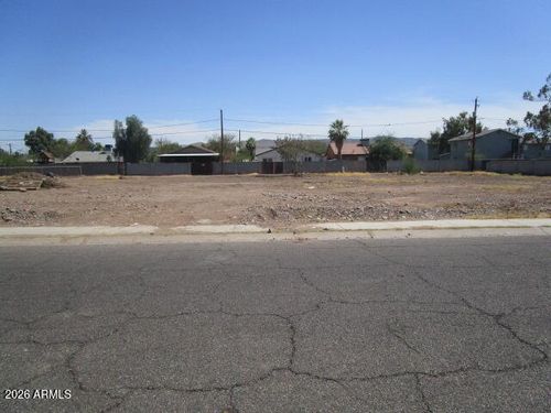 103-and-102-3149 E Mobile Ln, Phoenix, AZ, 85040-2743 | Card Image