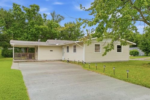 1621 Sage Dr, Lake Charles, LA, 70607-4735 | Card Image