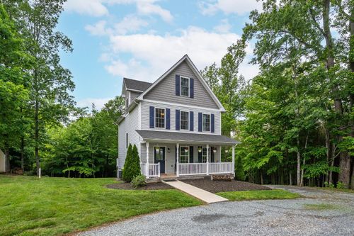 2515 River Rd, Madison Heights, VA, 24572-5644 | Card Image