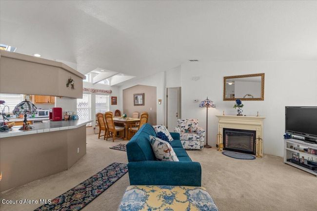 568 W Myriah Loop, House other with 3 bedrooms, 2 bathrooms and null parking in Coeur D Alene ID | Image 8