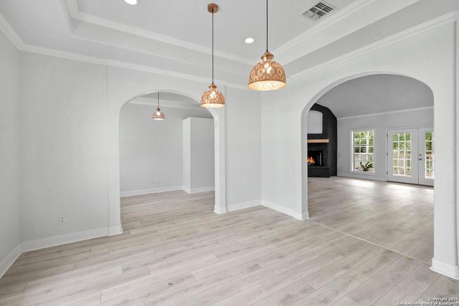 341 Indigo Run Dr, House other with 3 bedrooms, 2 bathrooms and null parking in Bulverde TX | Image 9