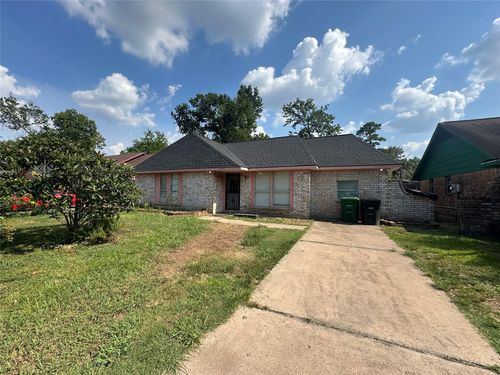 4527 Oak Shadows Dr, Houston, TX, 77091-5216 | Card Image