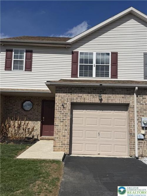 1530 Hawthorn Dr, EASTON, PA, 18040-5834 | Card Image