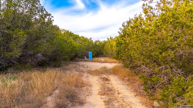 111 Hondo Oaks Dr, Home with 0 bedrooms, 0 bathrooms and null parking in Tarpley TX | Image 4