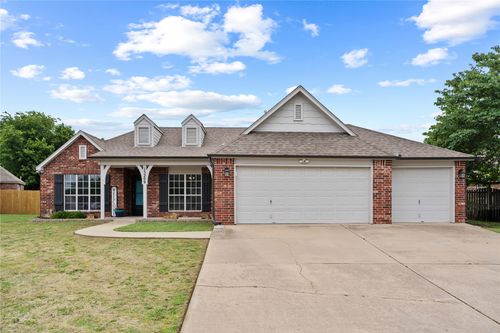 15209 90th Pl, Owasso, OK, 74055-4880 | Card Image