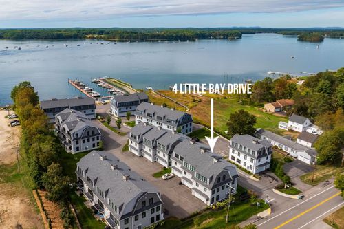 4 Spaulding Tpke, Dover, NH, 03820 | Card Image