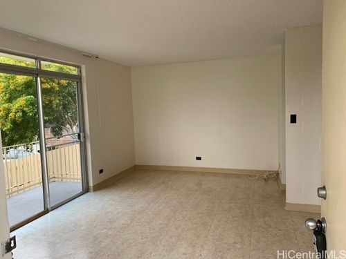 20-1830 Punahou St, Honolulu, HI, 96822-3346 | Card Image