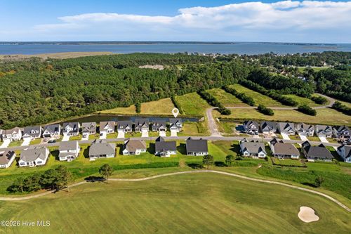 202 Windswept Ln, Beaufort, NC, 28516-1136 | Card Image