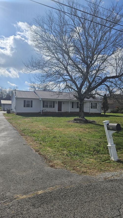 919 Turkey Creek Dr, Tullahoma, TN, 37388-4673 | Card Image