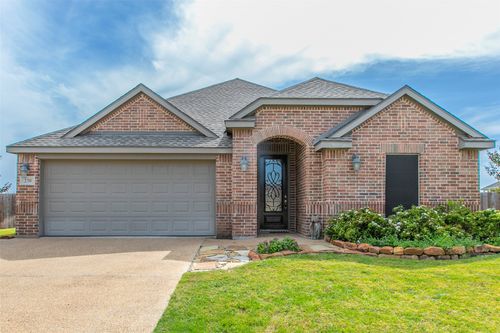 230 Oak Meadow Trl, McGregor, TX, 76657-4133 | Card Image