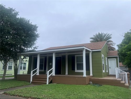 438 Indiana Ave, Corpus Christi, TX, 78404-1717 | Card Image