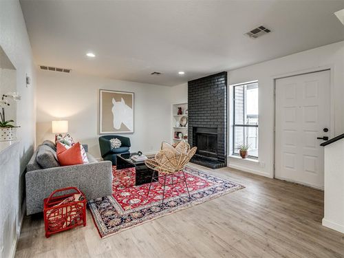 201-11403 Springhollow Road, Oklahoma City, OK, 73120 | Card Image