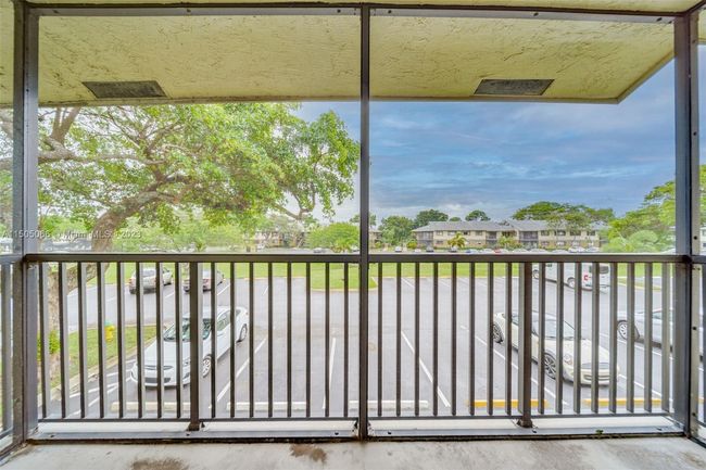 APT-211 - 677 Trace Cir, Condo with 2 bedrooms, 2 bathrooms and null parking in Deerfield Beach FL | Image 27