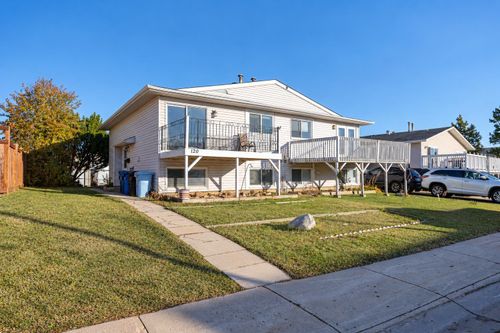 120 Sifton Ave, Fort Mcmurray, AB, T9H2Z5 | Card Image