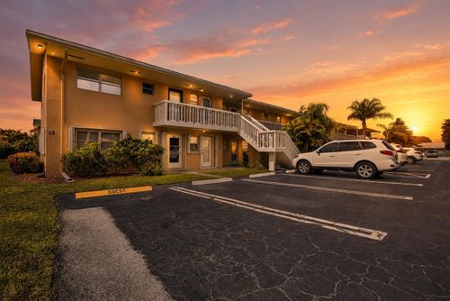 202-2182 Ne 1st Way, Boynton Beach, FL, 33435-2916 | Card Image
