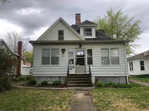 306 E Oak St, Fairbury, IL, 61739-1640 | Card Image