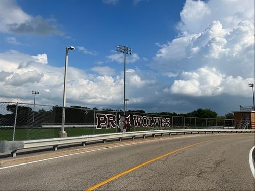 6136 Hidden Oak Dr, Crystal Lake, IL, 60012-1245 | Card Image