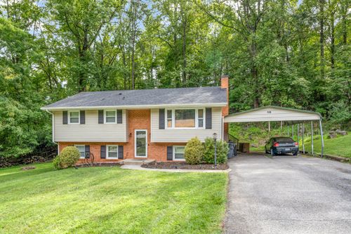 729 Dawnridge Ln, Troutville, VA, 24175-6819 | Card Image