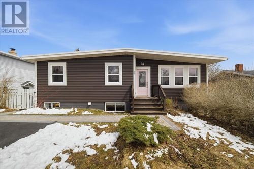 30 Pleasantville Avenue, St. John's, NL, A1A1K8 | Card Image