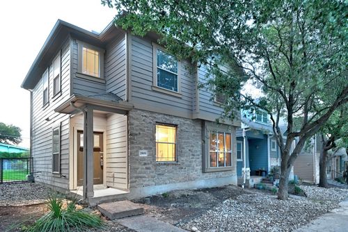2800 Bond Dr, Austin, TX, 78741-7027 | Card Image