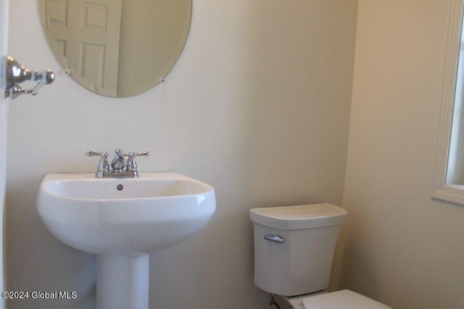 37 Jack Dr, House other with 3 bedrooms, 3 bathrooms and 4 parking in Mechanicville NY | Image 18