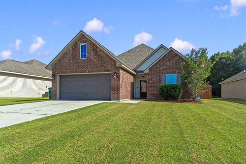 12172 Wilderness Run Dr, Denham Springs, LA, 70726-5910 | Card Image